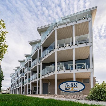 Kasa 539 Bay Street ทราเวิร์สซิตี้ ภายนอก รูปภาพ